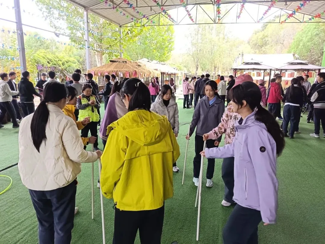 德育 | 踏路传承长征精神 聚力冲刺初三学考——北京市第八十中学管庄分校汇星校区九年级心理减压拓展暨年级徒步活动纪实-第33张图片-四季读书网