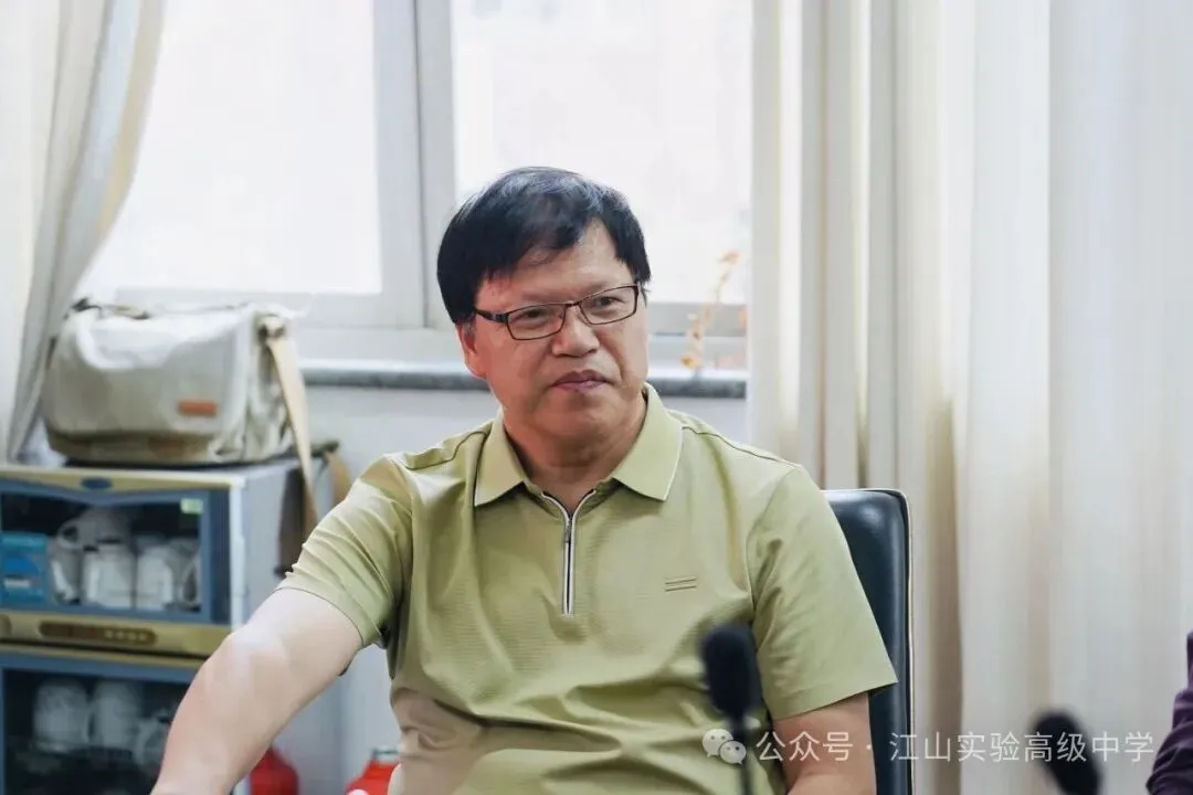 深耕核心素养 共研高效课堂——江山市高考语文复习研讨会暨江山市青年语文教师研究会10月份活动-第16张图片-四季读书网 深耕核心素养 共研高效课堂——江山市高考语文复习研讨会暨江山市青年语文教师研究会10月份活动-第16张图片-四季读书网
