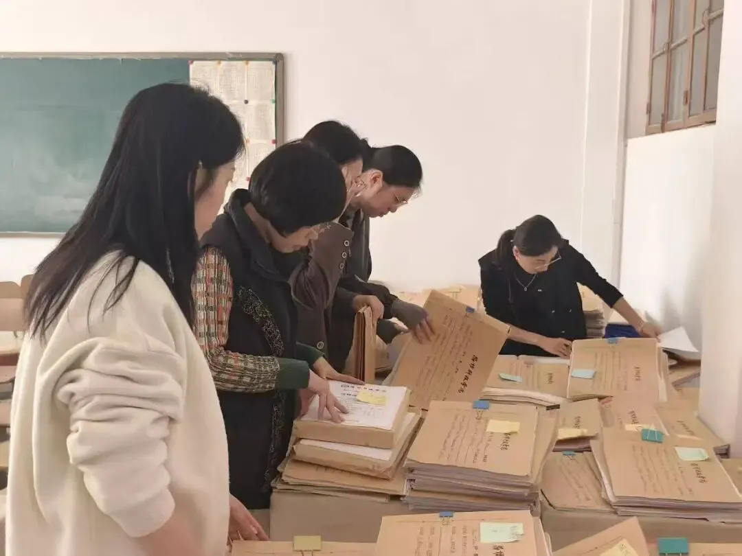 教育学院组织开展专业认证试卷材料专项整改活动-第17张图片-四季读书网