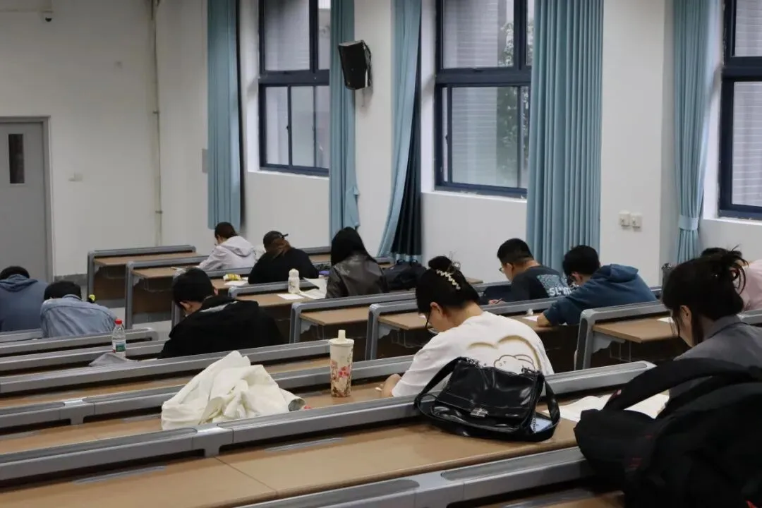 考试结果 | 2027浙江省选调模考大赛-第30张图片-四季读书网