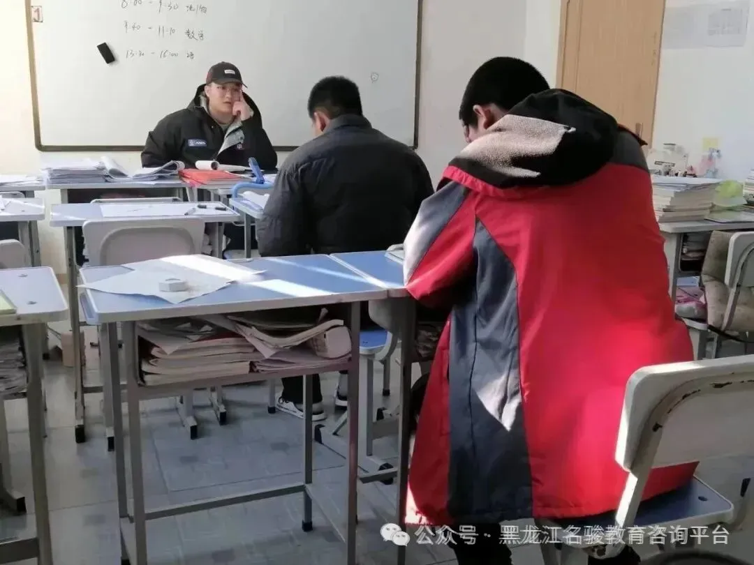 备战27年高考,签约提分-第7张图片-四季读书网 备战27年高考,签约提分-第7张图片-四季读书网