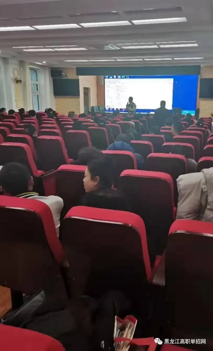 备战27年高考,签约提分-第68张图片-四季读书网 备战27年高考,签约提分-第68张图片-四季读书网