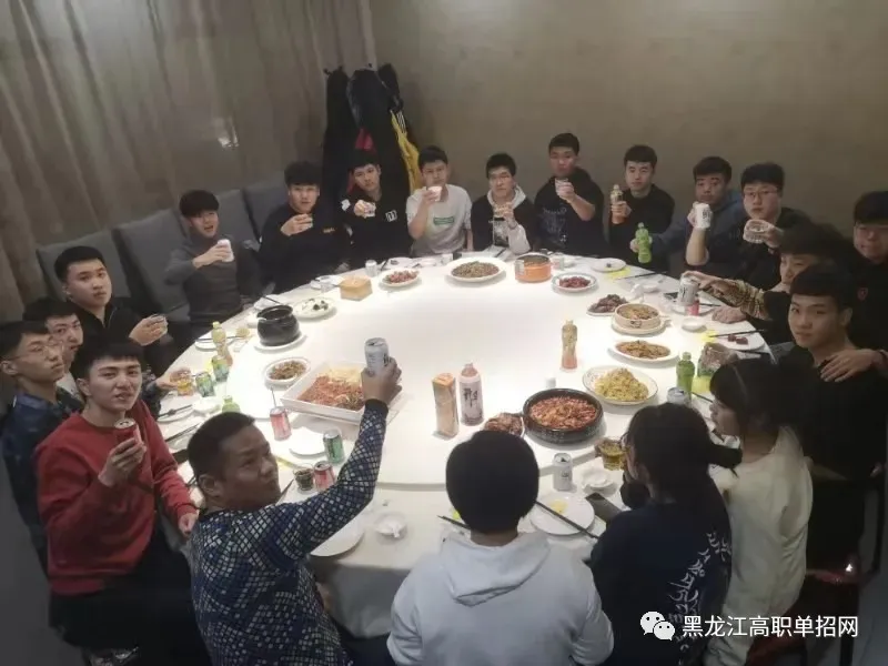 备战27年高考,签约提分-第84张图片-四季读书网 备战27年高考,签约提分-第84张图片-四季读书网