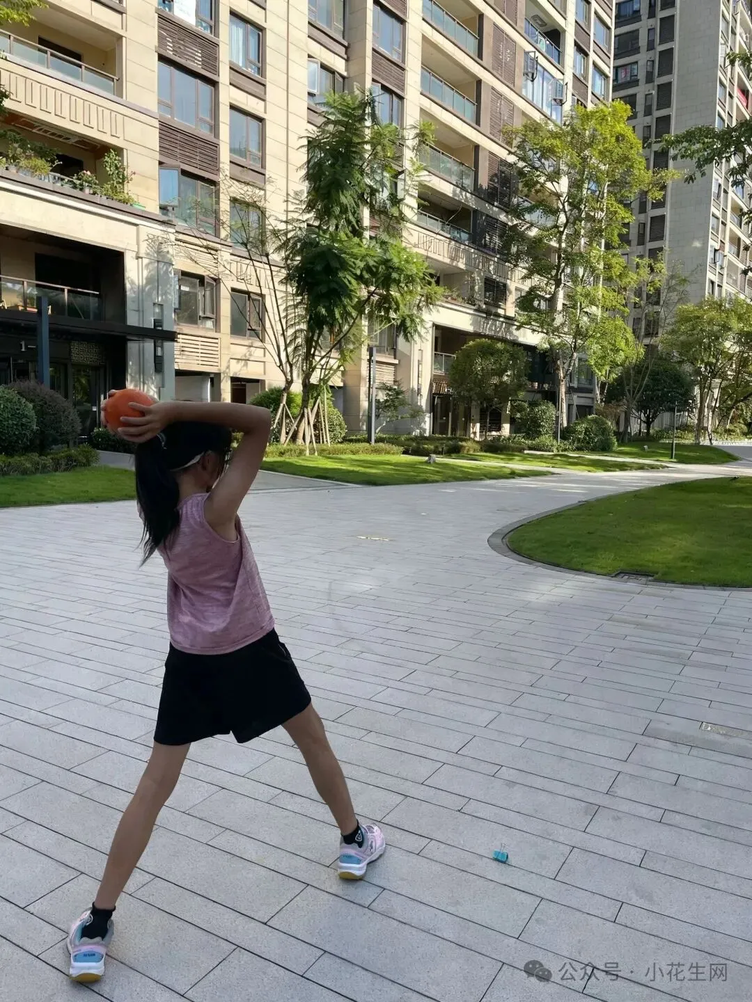 初一女儿打羽毛球7年, 每周至少6小时,我想说每分钟都值得!-第13张图片-四季读书网