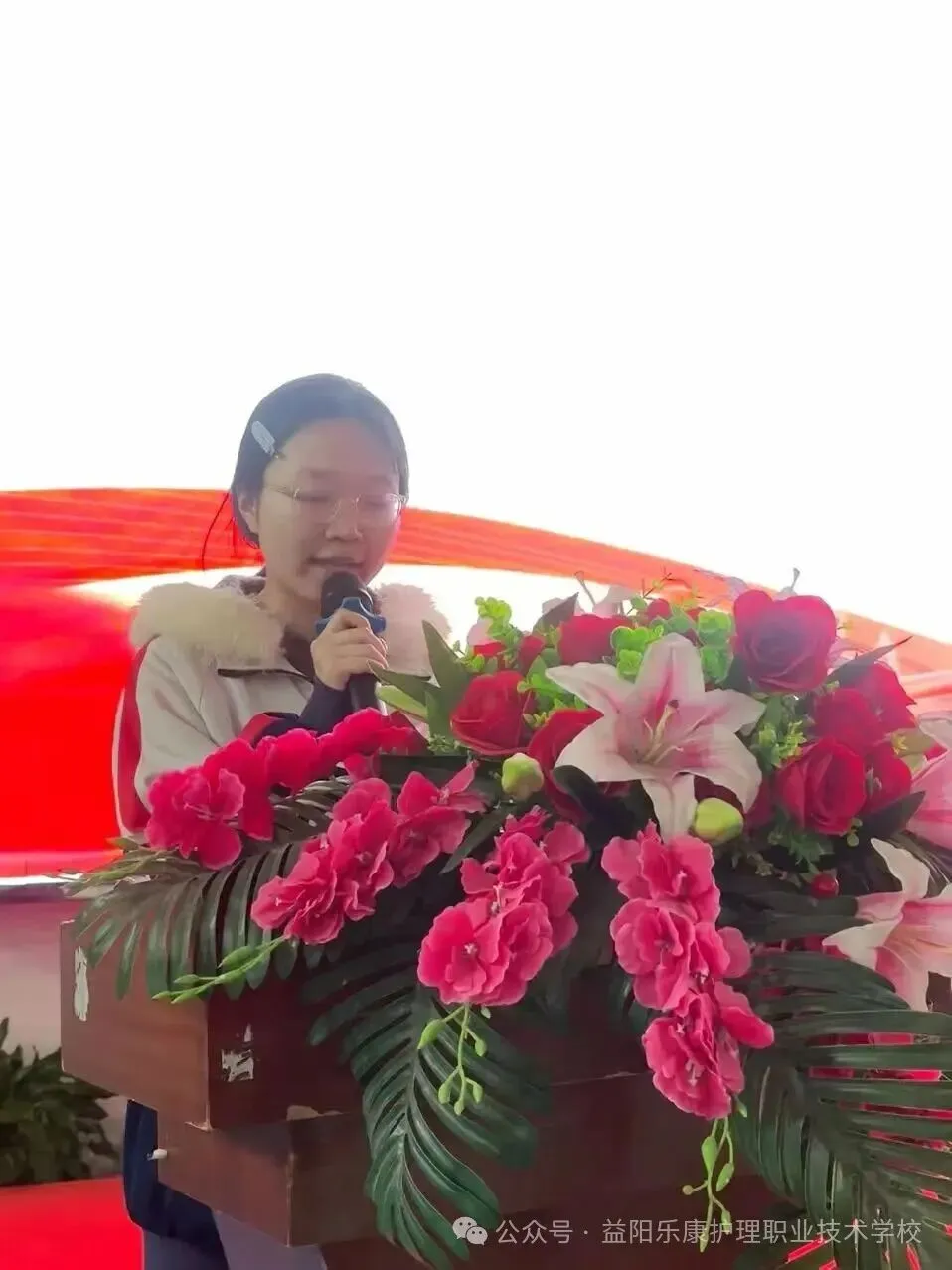 逐光而上,决战高考|我校高三高考动员大会顺利举行-第35张图片-四季读书网
