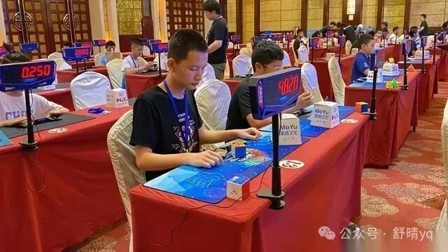 小2岁妹妹跳级和哥哥同场高考!699分北大,哥哥688分进中科大-第3张图片-四季读书网 小2岁妹妹跳级和哥哥同场高考!699分北大,哥哥688分进中科大-第3张图片-四季读书网