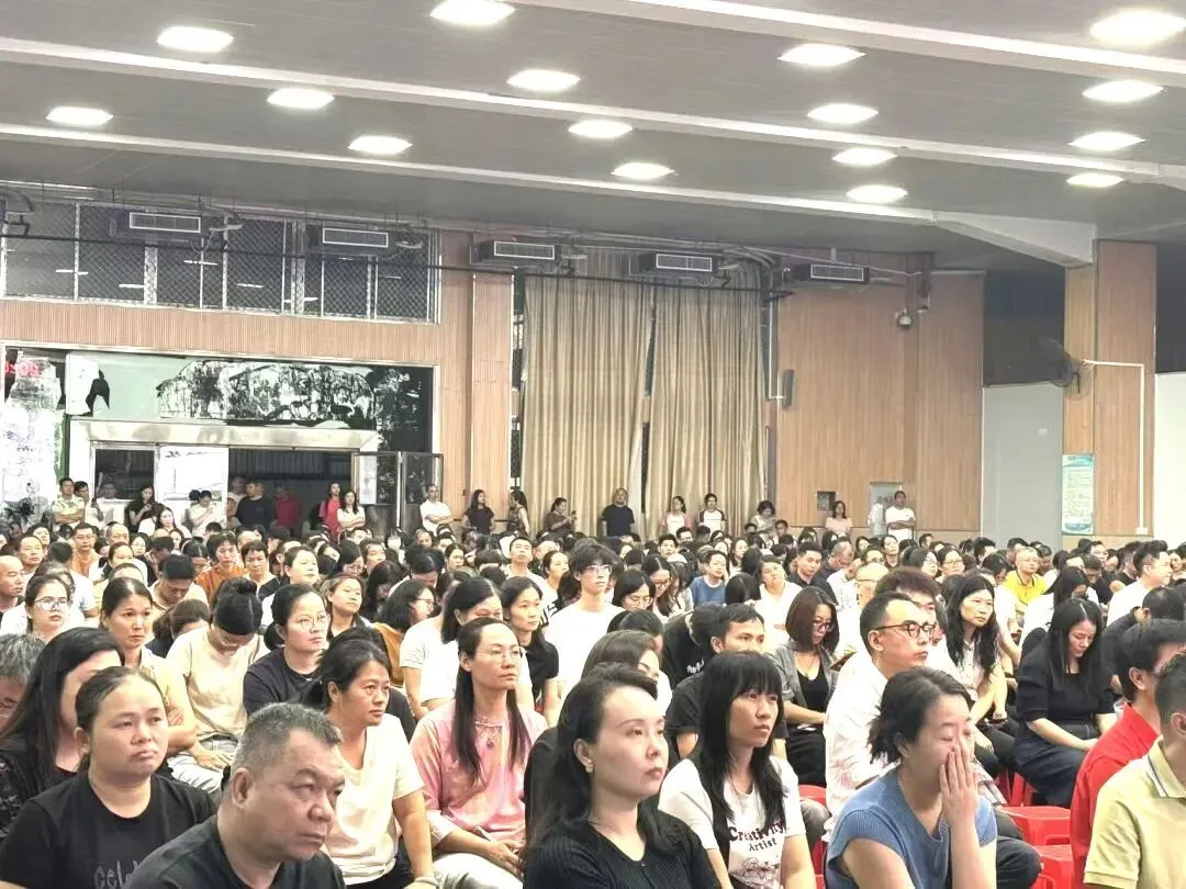 初三这一年,家长该站在哪?|南庄中学初三年级家长会侧记-第16张图片-四季读书网 初三这一年,家长该站在哪?|南庄中学初三年级家长会侧记-第16张图片-四季读书网