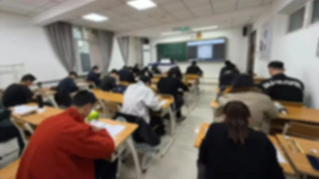 战况更新 | 北京粉笔线下模考大赛今日开考!成绩已出,速查排名→-第32张图片-四季读书网