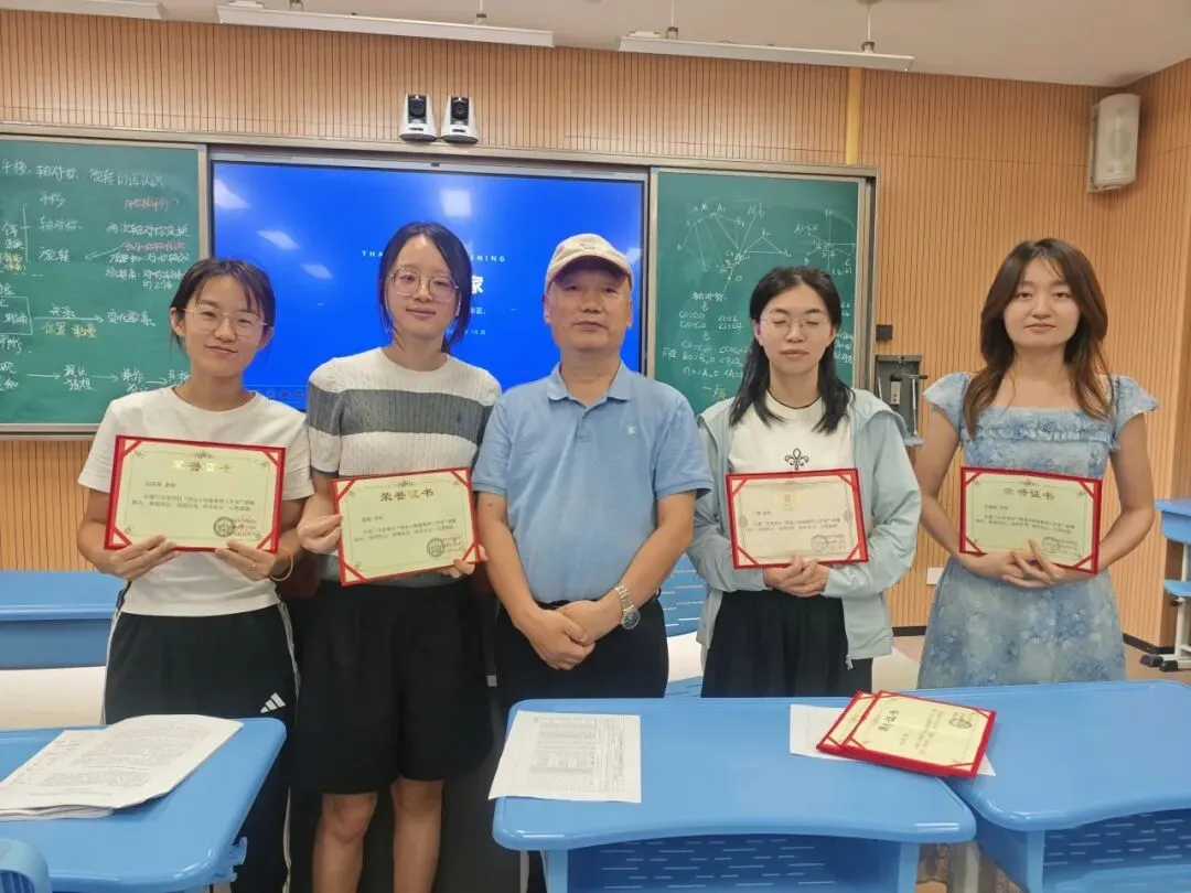 全等变换启几何思维,中考分析引素养课堂-第16张图片-四季读书网 全等变换启几何思维,中考分析引素养课堂-第16张图片-四季读书网