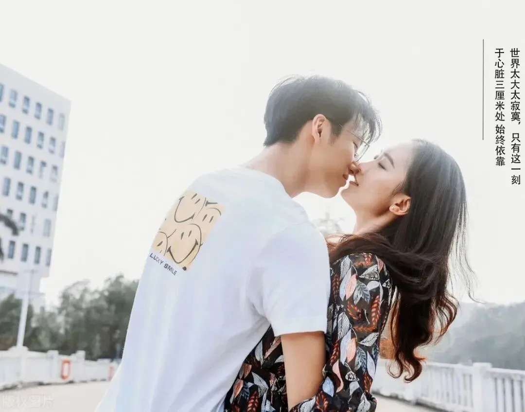 决胜高考·从选对伴侣开始|女人对钱的态度,就是你婚姻的样子——愿你花钱花在刀刃上,有爱,也有钱-第6张图片-四季读书网 决胜高考·从选对伴侣开始|女人对钱的态度,就是你婚姻的样子——愿你花钱花在刀刃上,有爱,也有钱-第6张图片-四季读书网