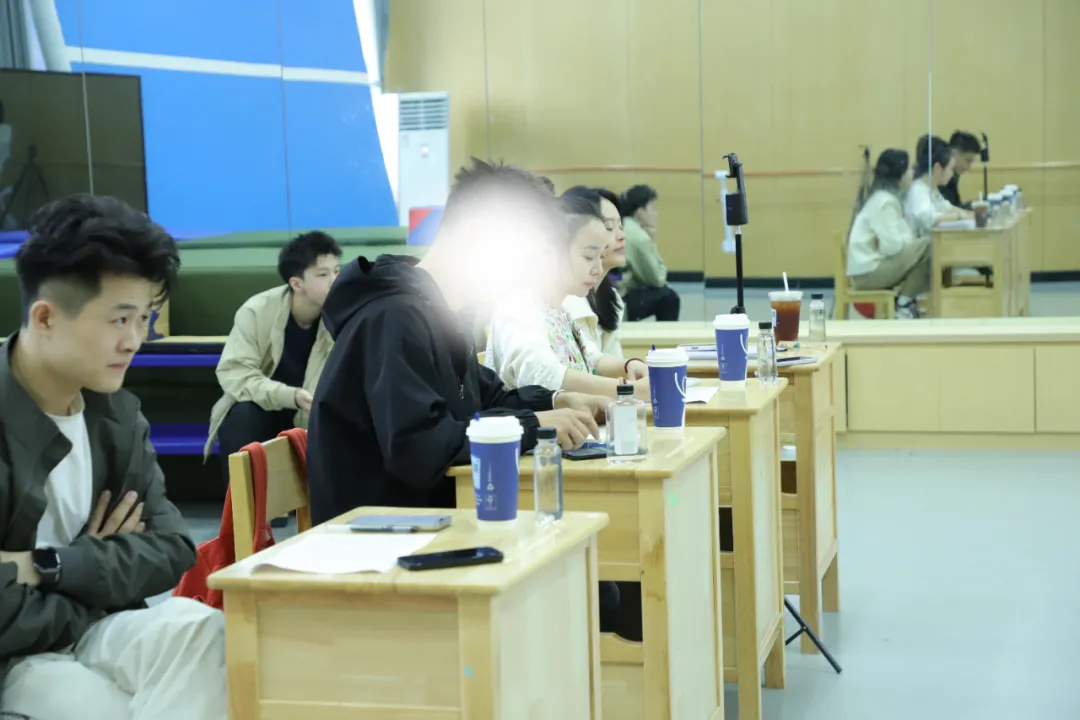 考官坐镇、对标统考!平高艺术10月舞蹈模考现场直击-第1张图片-四季读书网