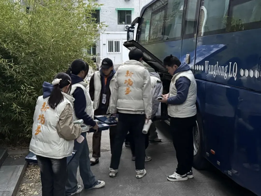 全程护航 暖心相伴|直击美术联考模拟考现场,新境界做你们最坚实的后盾-第7张图片-四季读书网