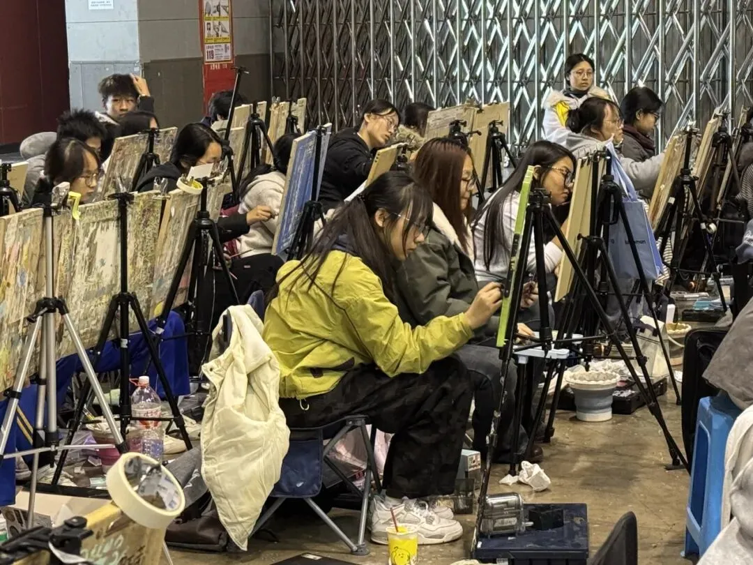 全程护航 暖心相伴|直击美术联考模拟考现场,新境界做你们最坚实的后盾-第25张图片-四季读书网