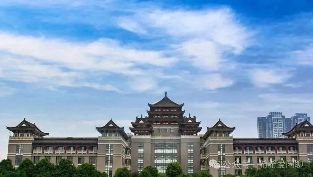 高考444分考生回应被殡葬专业录取:出生于4月4日,当天还是清明节,纯属巧合,自己高一时就开始关注殡葬行业,就业前景不错-第3张图片-四季读书网 高考444分考生回应被殡葬专业录取:出生于4月4日,当天还是清明节,纯属巧合,自己高一时就开始关注殡葬行业,就业前景不错-第3张图片-四季读书网