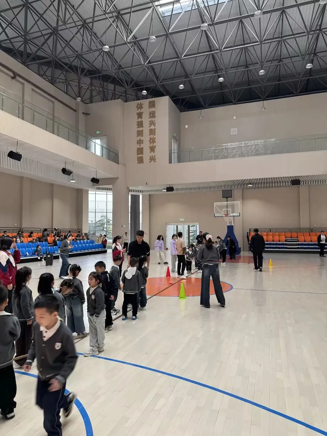 中考体育越来越重,孩子的身体底子几岁打最合适?-第24张图片-四季读书网