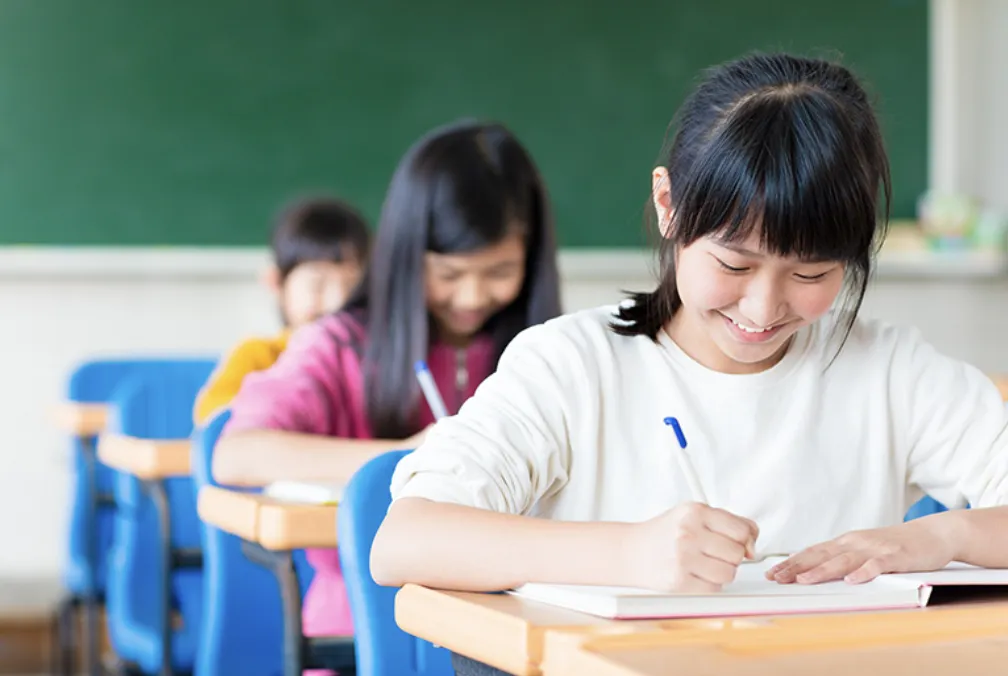 21优选|《意林作文素材》带你直击中高考作文-第2张图片-四季读书网 21优选|《意林作文素材》带你直击中高考作文-第2张图片-四季读书网