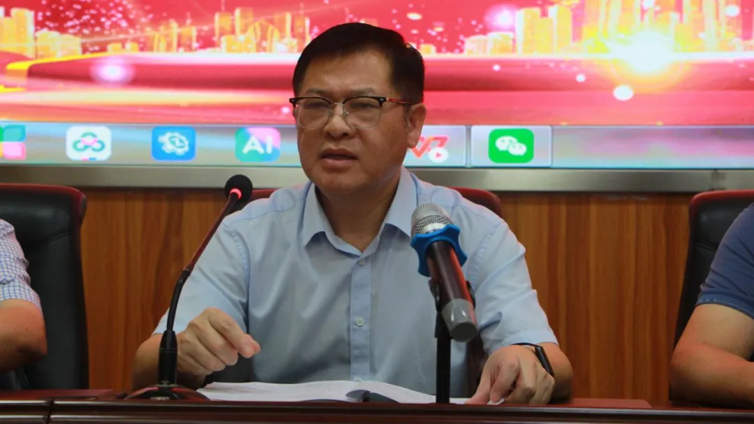凝心聚力精研笃行 · 靶向提质逐梦中考 ——儋州二中2027届初三备考论坛纪实-第30张图片-四季读书网 凝心聚力精研笃行 · 靶向提质逐梦中考 ——儋州二中2027届初三备考论坛纪实-第30张图片-四季读书网