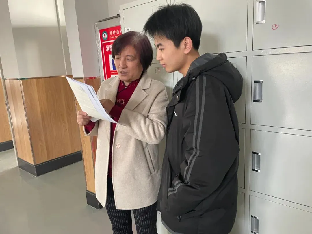 高考加油 | 十二载追风逐月,十二天再接再厉-第22张图片-四季读书网