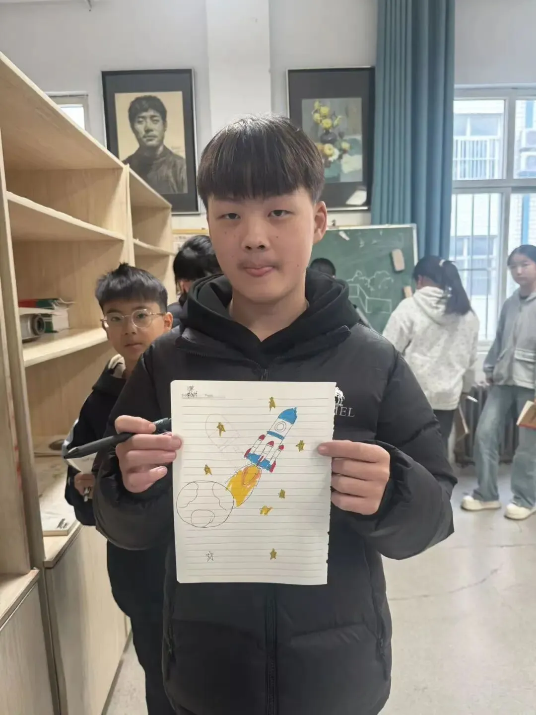 初一11班美术课堂作品《科技之光》-第24张图片-四季读书网