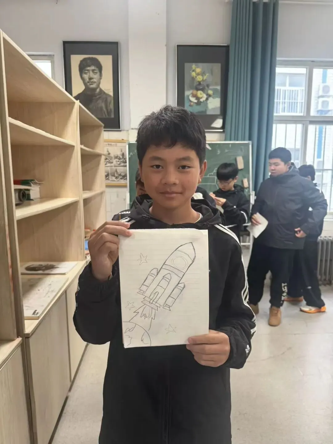 初一11班美术课堂作品《科技之光》-第30张图片-四季读书网