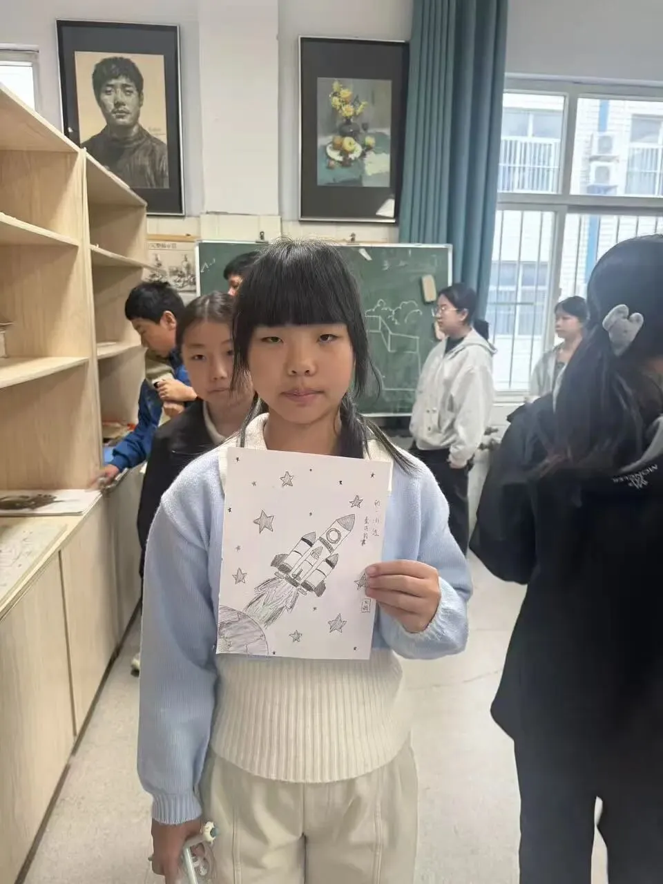 初一11班美术课堂作品《科技之光》-第42张图片-四季读书网