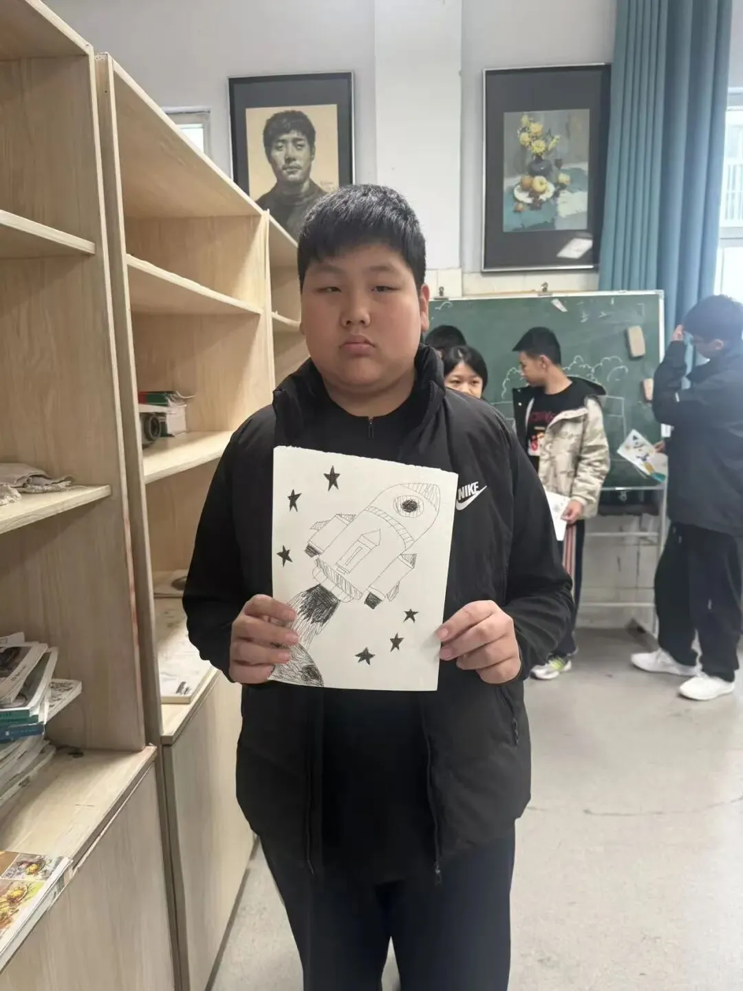 初一11班美术课堂作品《科技之光》-第45张图片-四季读书网