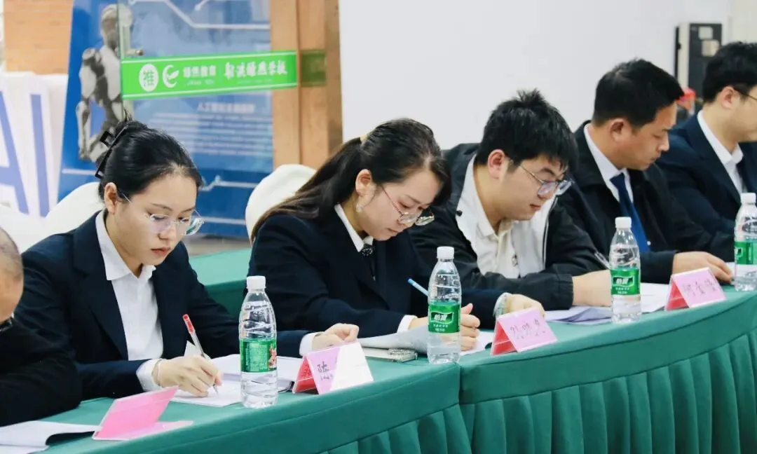 【卓越初中】射洪绿然初三年级召开第一次毕业班工作会议-第31张图片-四季读书网 【卓越初中】射洪绿然初三年级召开第一次毕业班工作会议-第31张图片-四季读书网