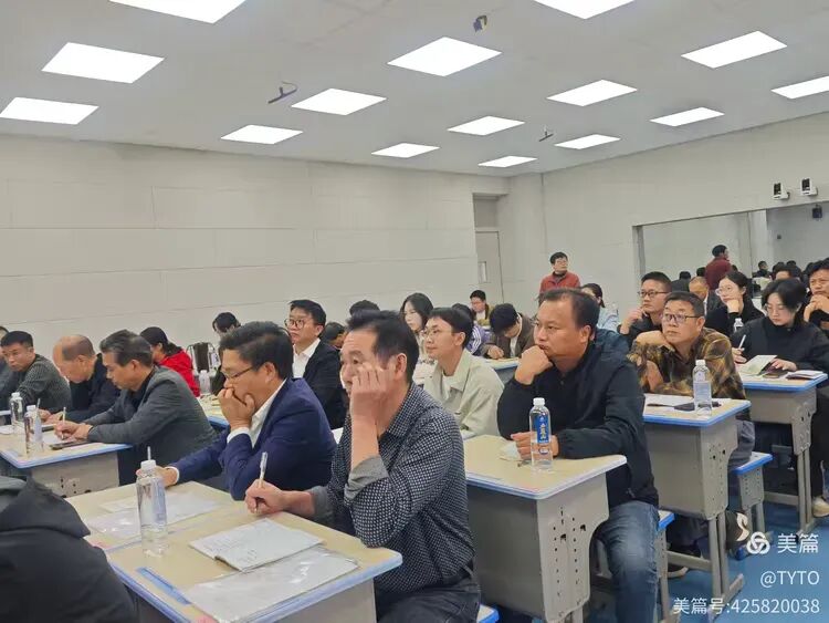 研析命题趋势,同筑中考新篇-第19张图片-四季读书网