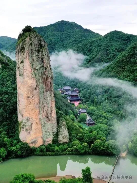 初二发班:摄影圣地●缙云仙都~3晚连住5钻酒店『丽水叁拾伍艺舍酒店』1199元奢华四日游◆含3早3正◆送缙云仙都+古堰画乡门票-第47张图片-四季读书网 初二发班:摄影圣地●缙云仙都~3晚连住5钻酒店『丽水叁拾伍艺舍酒店』1199元奢华四日游◆含3早3正◆送缙云仙都+古堰画乡门票-第47张图片-四季读书网