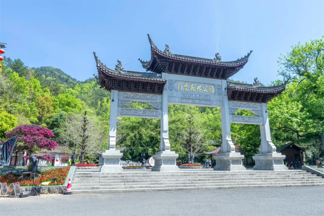 初二发班:摄影圣地●缙云仙都~3晚连住5钻酒店『丽水叁拾伍艺舍酒店』1199元奢华四日游◆含3早3正◆送缙云仙都+古堰画乡门票-第69张图片-四季读书网 初二发班:摄影圣地●缙云仙都~3晚连住5钻酒店『丽水叁拾伍艺舍酒店』1199元奢华四日游◆含3早3正◆送缙云仙都+古堰画乡门票-第69张图片-四季读书网