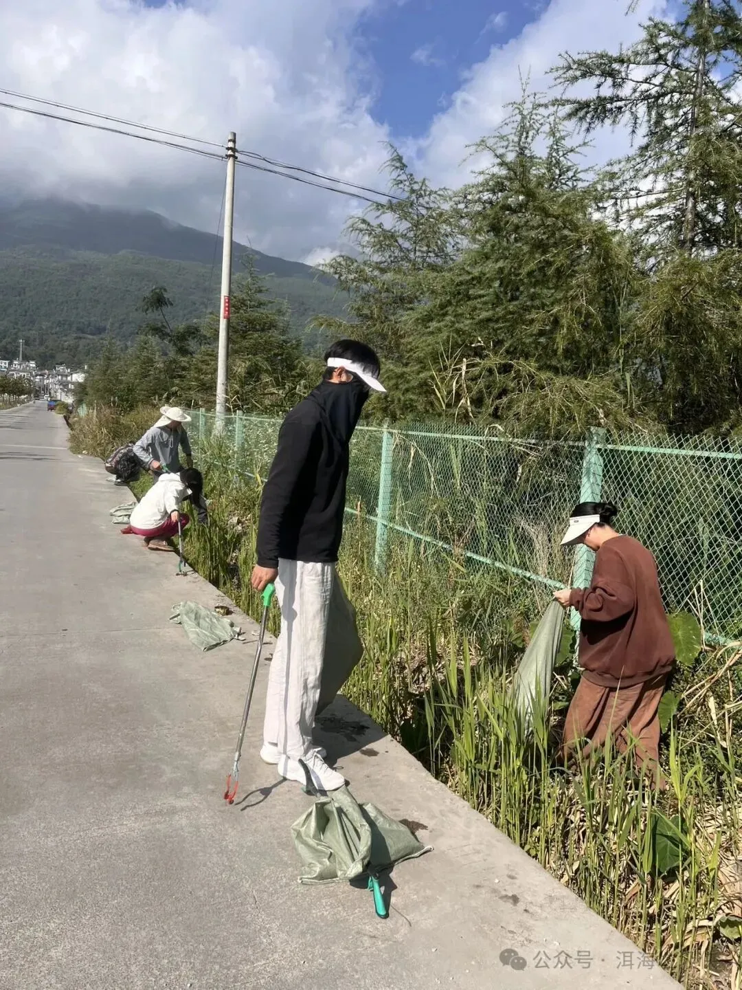 初一十五素食行善日|烈日捡垃圾、柴火素火锅、满载温暖的一天-第1张图片-四季读书网 初一十五素食行善日|烈日捡垃圾、柴火素火锅、满载温暖的一天-第1张图片-四季读书网