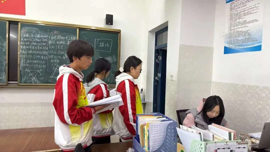 体育文化两手抓,全力以赴备中考——成功中考一校、三校师生全力以赴备战-第14张图片-四季读书网