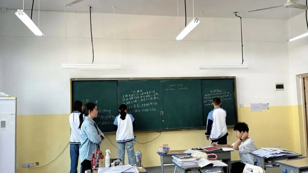 百问百答教育初三全封闭集训|沉浸式备战中考,把时间还给学习!-第4张图片-四季读书网 百问百答教育初三全封闭集训|沉浸式备战中考,把时间还给学习!-第4张图片-四季读书网