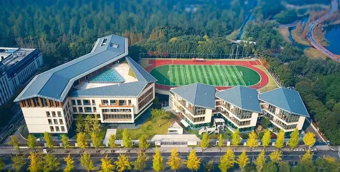中考成绩不理想转国际赛道?成都45所+国际学校/国际部最全盘点!(分区)-第5张图片-四季读书网 中考成绩不理想转国际赛道?成都45所+国际学校/国际部最全盘点!(分区)-第5张图片-四季读书网