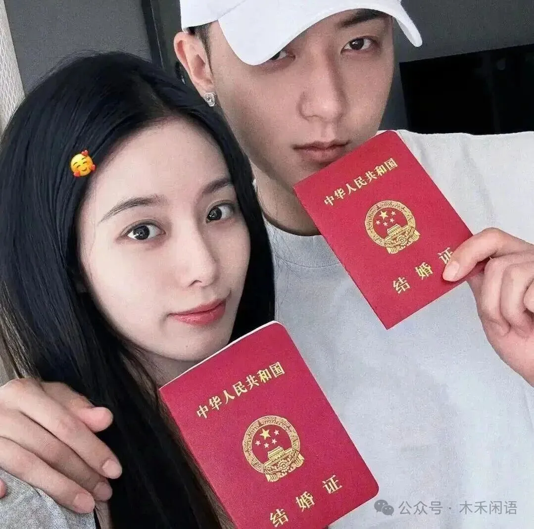 初二儿子昨晚刷手机竟然跟我聊黄子韬直播护妻,否认两年,孩子都会走路了,把粉丝当傻子的代价有多大?这波＂狼来了＂透支的是谁的信任?-第4张图片-四季读书网