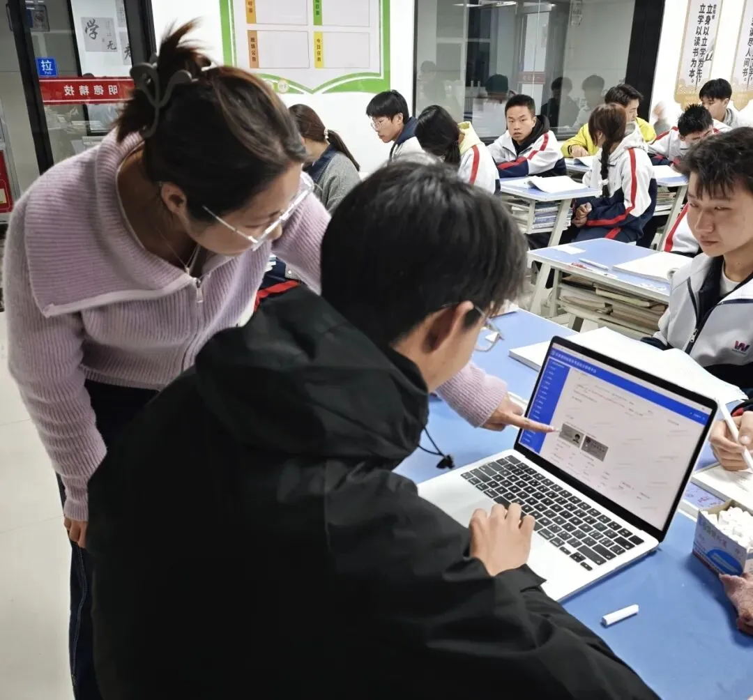 聚焦职教高考,聚力护航升学 | 甘肃万通2027年高考报名工作有序开展-第28张图片-四季读书网 聚焦职教高考,聚力护航升学 | 甘肃万通2027年高考报名工作有序开展-第28张图片-四季读书网