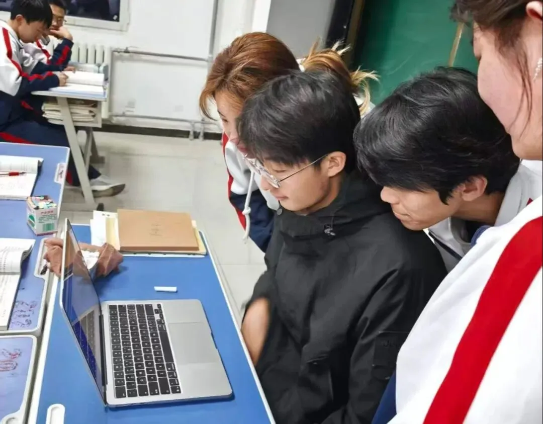 聚焦职教高考,聚力护航升学 | 甘肃万通2027年高考报名工作有序开展-第31张图片-四季读书网 聚焦职教高考,聚力护航升学 | 甘肃万通2027年高考报名工作有序开展-第31张图片-四季读书网