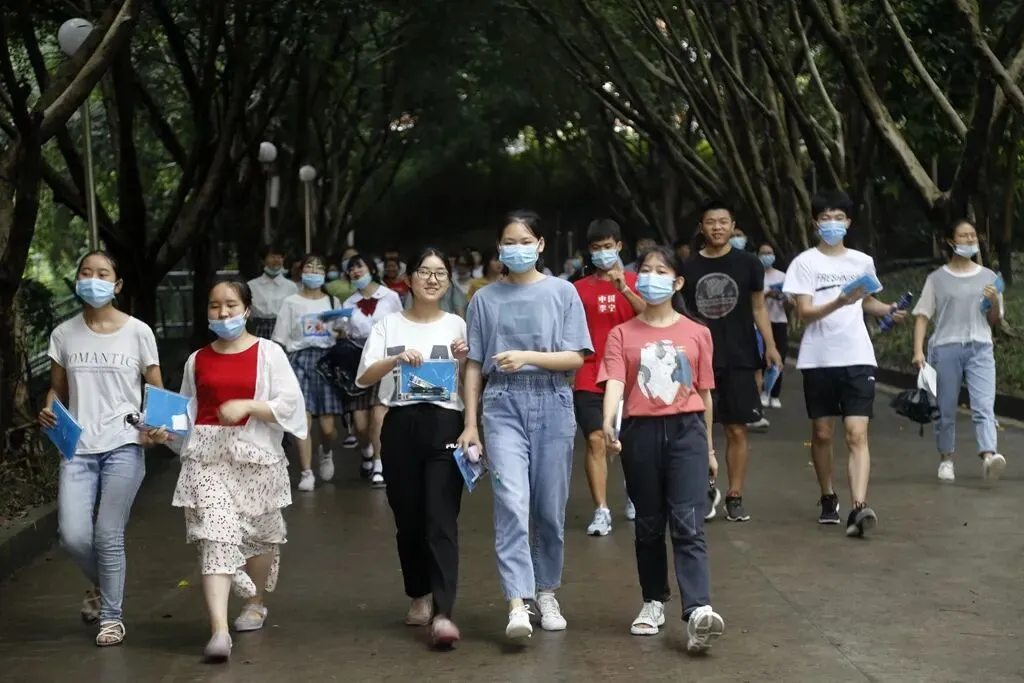 高、中考期间,云阳将实行噪音严管!附举报电话···-第4张图片-四季读书网 高、中考期间,云阳将实行噪音严管!附举报电话···-第4张图片-四季读书网