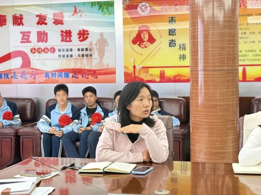 凝心聚力备中考 温情护航逐梦行 —郑州市第四十四初级中学开展“校长有约、共话成长”九年级学生座谈会-第4张图片-四季读书网 凝心聚力备中考 温情护航逐梦行 —郑州市第四十四初级中学开展“校长有约、共话成长”九年级学生座谈会-第4张图片-四季读书网