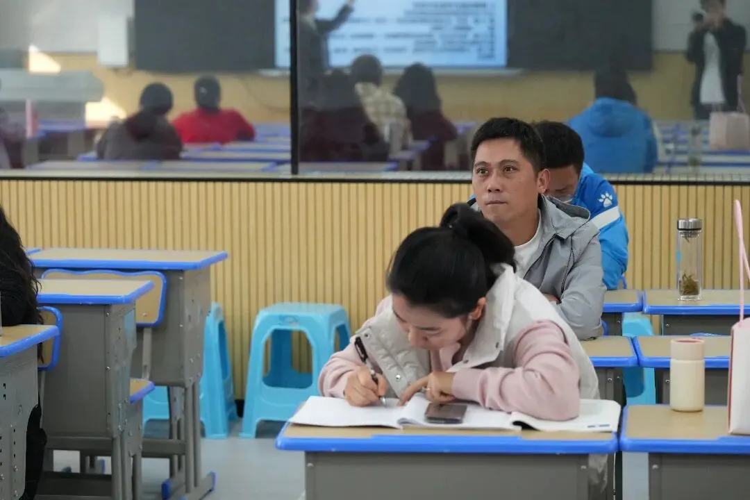 聚焦高考·深耕课堂·共研共进| 海亮教育·惠水县第一高级中学文科大教研活动(第四期)-第19张图片-四季读书网