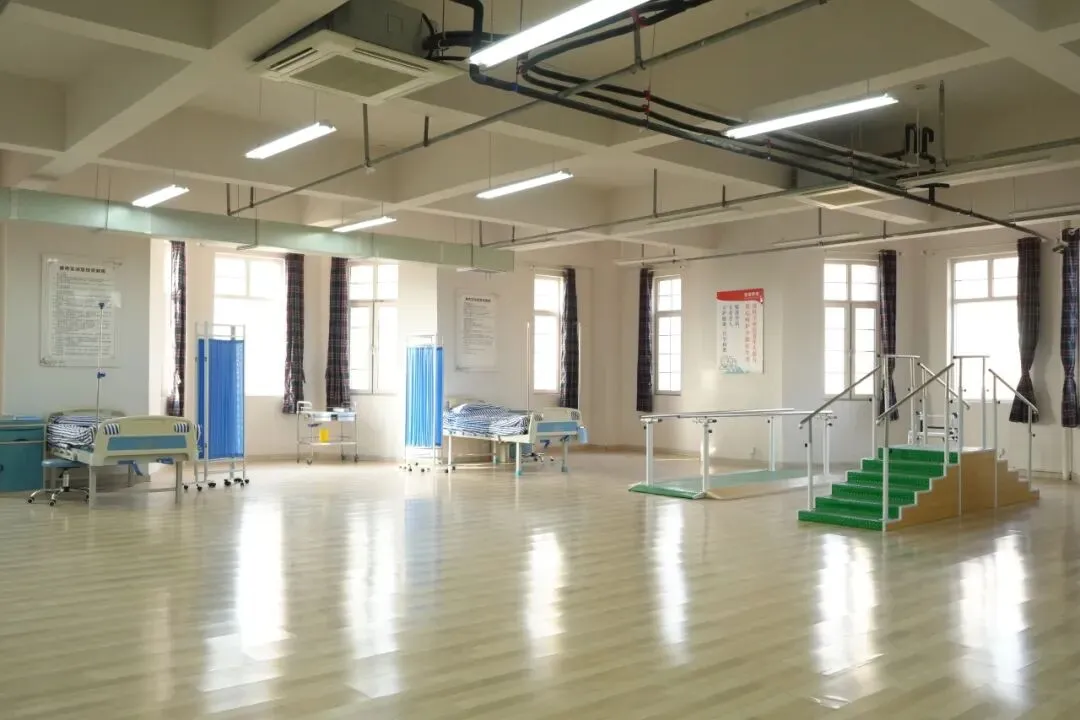 高考速递 | 智慧健康养老服务与管理:银发产业新沃土,就业快人一步-第7张图片-四季读书网 高考速递 | 智慧健康养老服务与管理:银发产业新沃土,就业快人一步-第7张图片-四季读书网