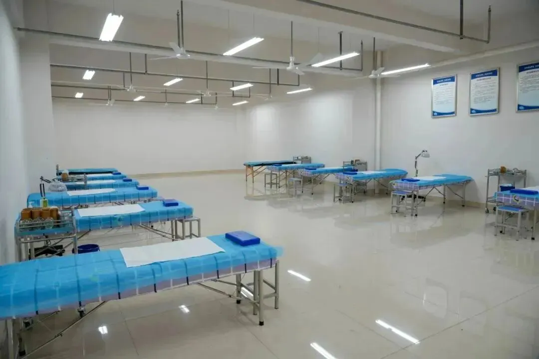 高考速递 | 智慧健康养老服务与管理:银发产业新沃土,就业快人一步-第11张图片-四季读书网 高考速递 | 智慧健康养老服务与管理:银发产业新沃土,就业快人一步-第11张图片-四季读书网