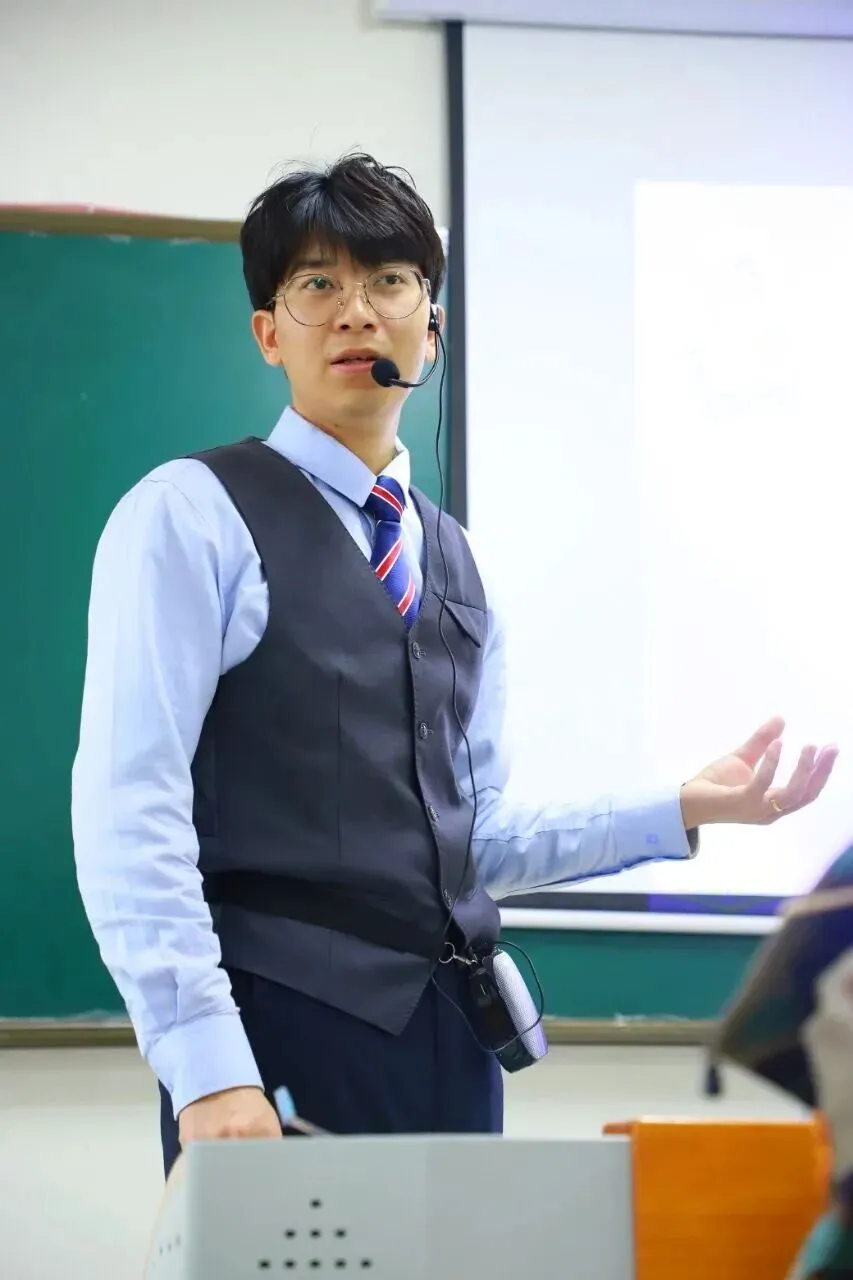 高考速递 | 民航运输服务&机场运行服务与管理:课堂直通行业前沿!解锁民航无限可能-第5张图片-四季读书网