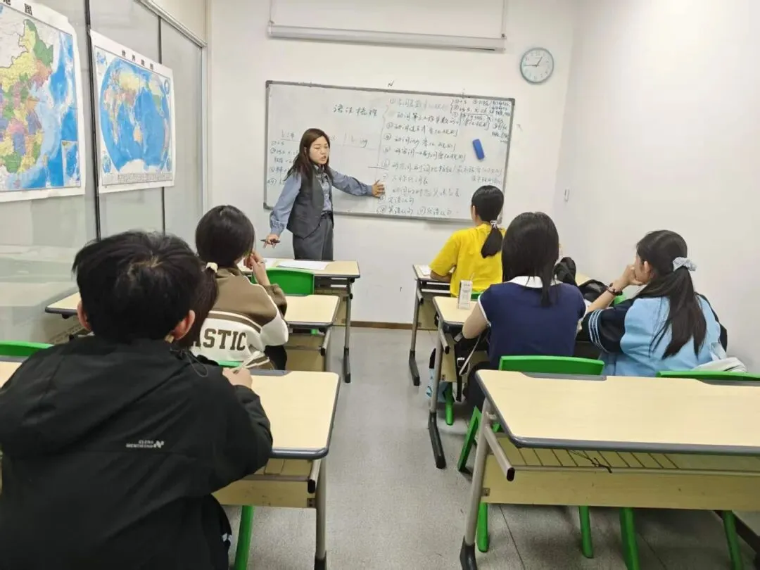 广西2027届初三中考全日制秋季招生!-第12张图片-四季读书网 广西2027届初三中考全日制秋季招生!-第12张图片-四季读书网