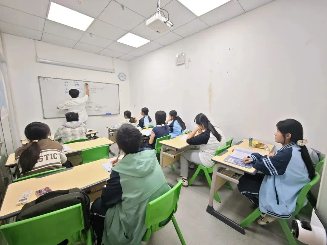 广西2027届初三中考全日制秋季招生!-第14张图片-四季读书网 广西2027届初三中考全日制秋季招生!-第14张图片-四季读书网
