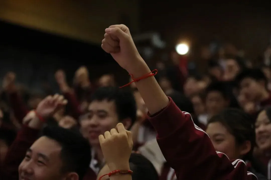 听出精彩 口吐华章 ——首都师大附中初三年级助力“朝阳红”学子备战英语听口考试-第22张图片-四季读书网