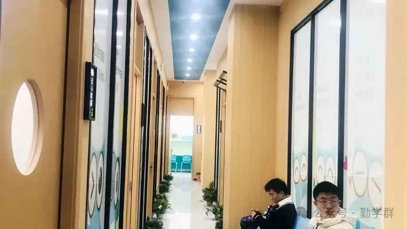 初三基础跟不上?昆明秦学教育跟着本地中考全托集训节奏复习-第2张图片-四季读书网