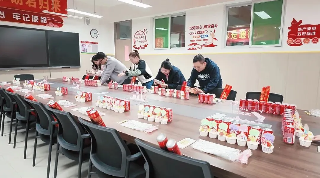 以爱暖韶华,蓄力战高考|世骅学本学校高三级部十月生日会温情启幕-第5张图片-四季读书网