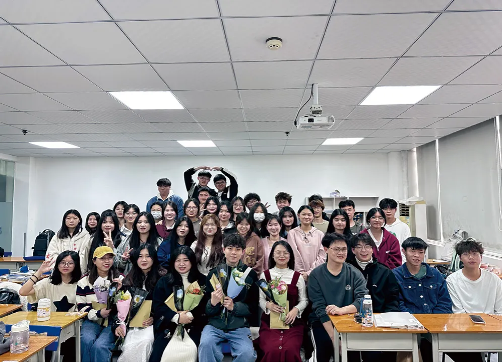 2027 届华师大高职高考培训中心招生简章|全日制十月冲刺班・网课班同步招生-第54张图片-四季读书网 2027 届华师大高职高考培训中心招生简章|全日制十月冲刺班・网课班同步招生-第54张图片-四季读书网