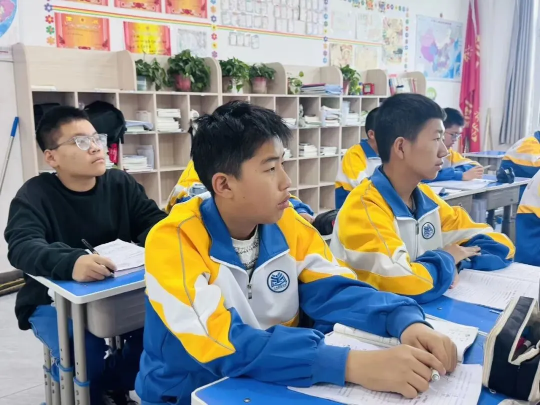 高效课堂,助力期中考——兰州新区成功智慧学校初中部全力备战期试-第15张图片-四季读书网